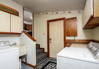 Building Photo - 2073 Ridgemont Rd