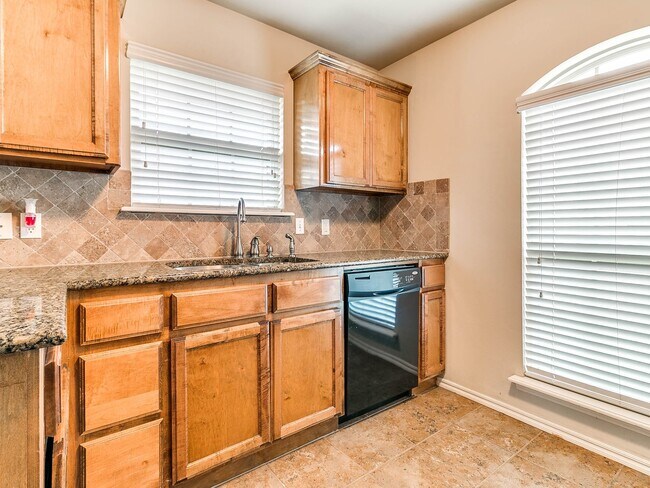 Building Photo - 3 Bed/2 Bath in Sonador of Montague Subdivision - Deer Creek Schools