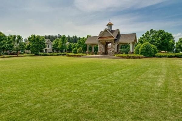 Building Photo - 515 Village Arbor Park NW