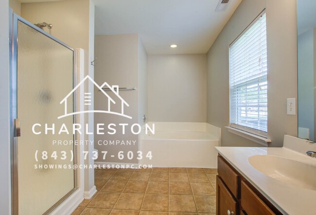 Building Photo - 9612 Oldbury Rd