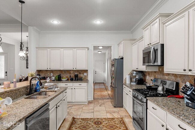 Building Photo - Gorgeous Home For Rent!!