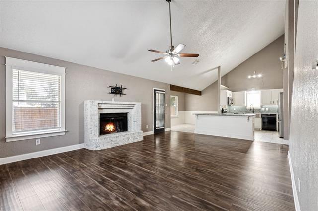 Building Photo - 4673 Feathercrest Dr