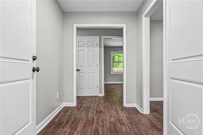 Building Photo - 310 Weatherly Woods Dr