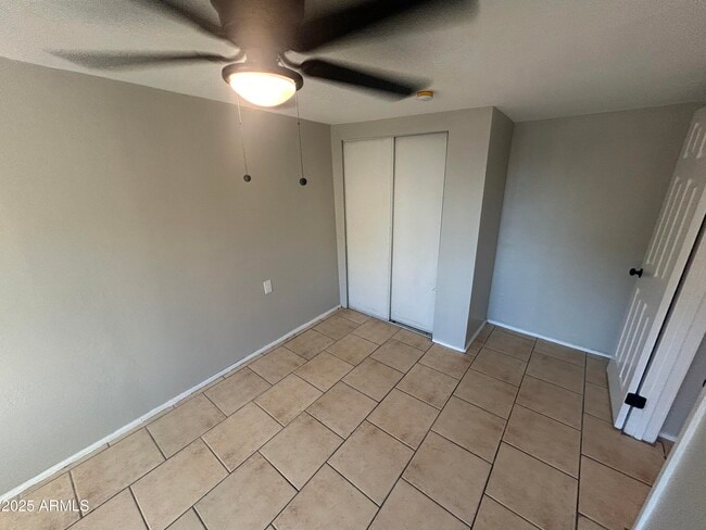 Building Photo - 1836 E Harvard St