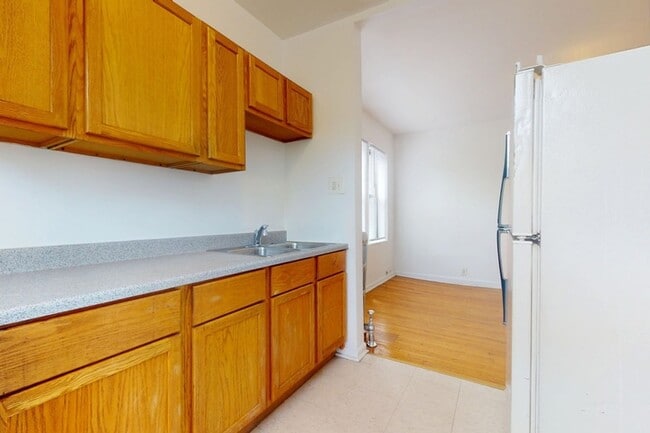 Floorplan - 5415 S. Woodlawn Avenue
