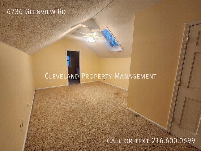 Building Photo - 6736 Glenview Rd