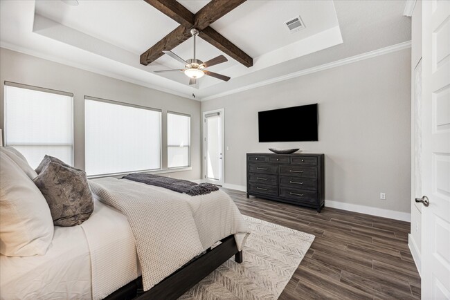 Building Photo - 6821 Little Serenity Cove