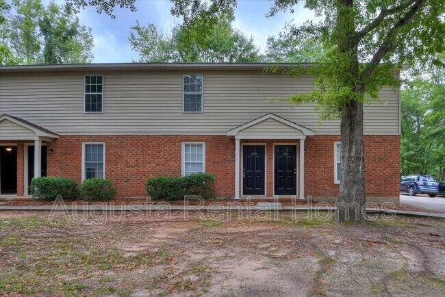 Building Photo - 138 Chalet North Boulevard - 138