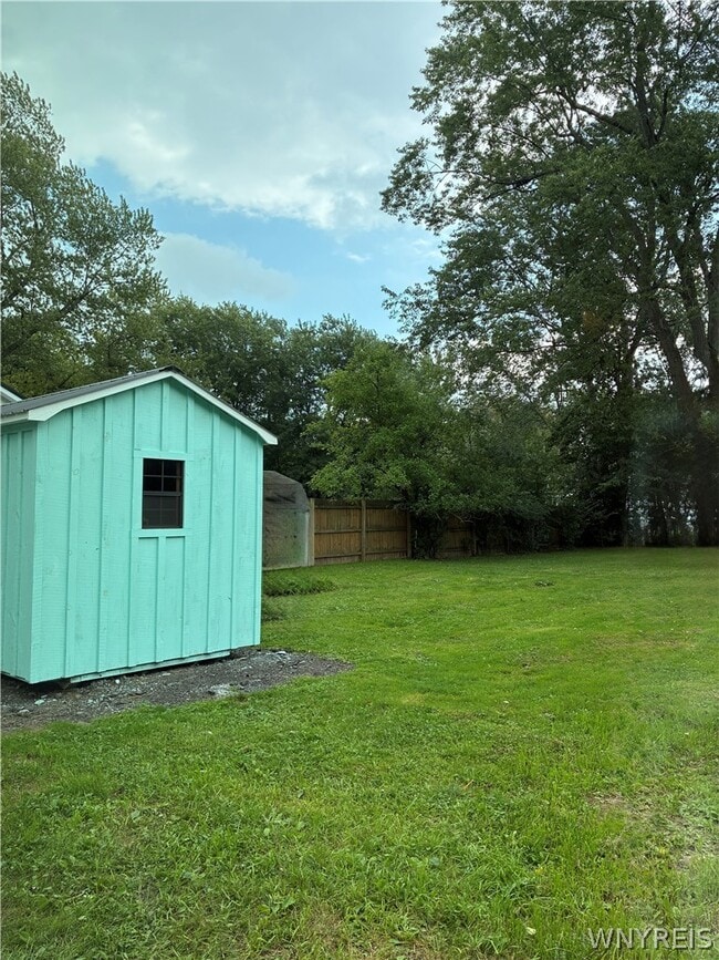 Building Photo - 1552 Cox Rd