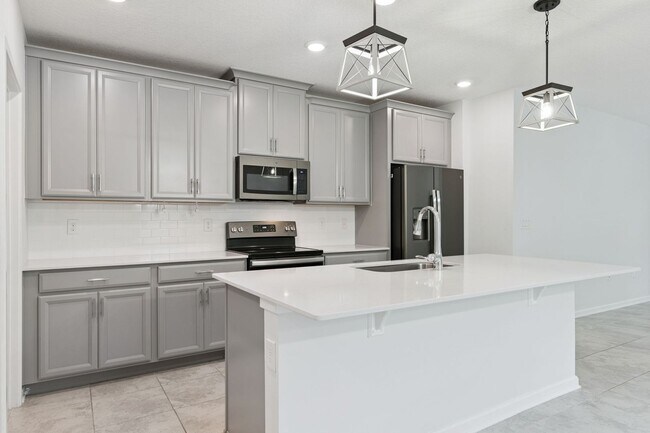 Building Photo - Spacious and Modern 5 Bedroom Home in Gated Arden Park North