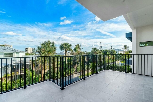 Building Photo - 13480 US-1