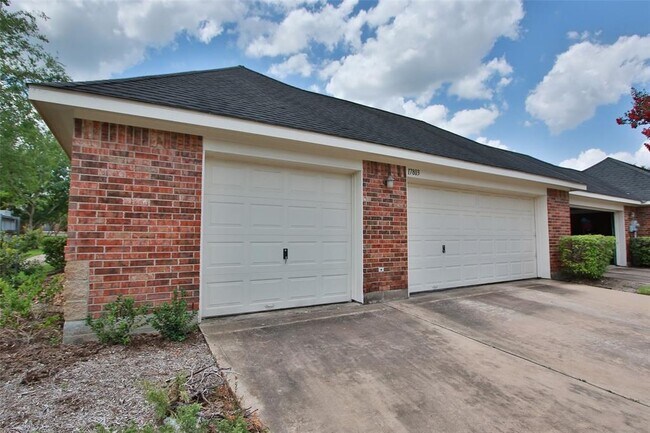 Building Photo - 17803 Skyline Arbor Terrace