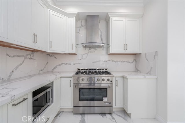 Building Photo - 8421 Bleriot Ave