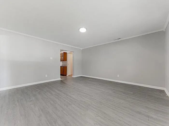 Building Photo - 9522 Trefore Ave