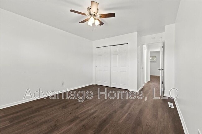 Building Photo - 805 N 70th St