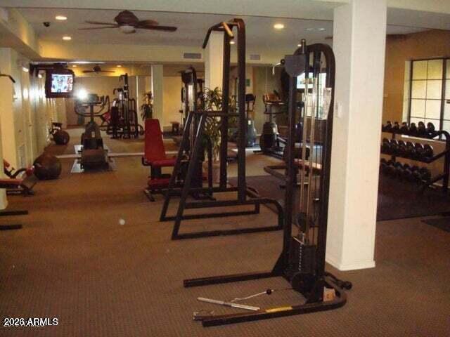 Building Photo - 5302 E Van Buren St