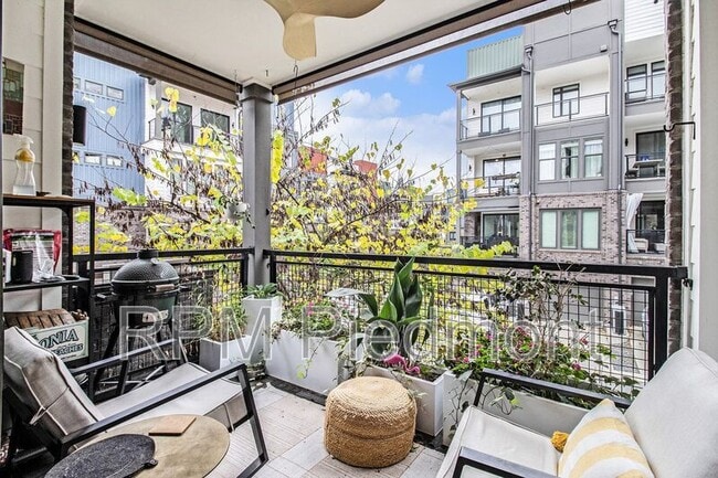 Building Photo - 395 Pratt Dr SE