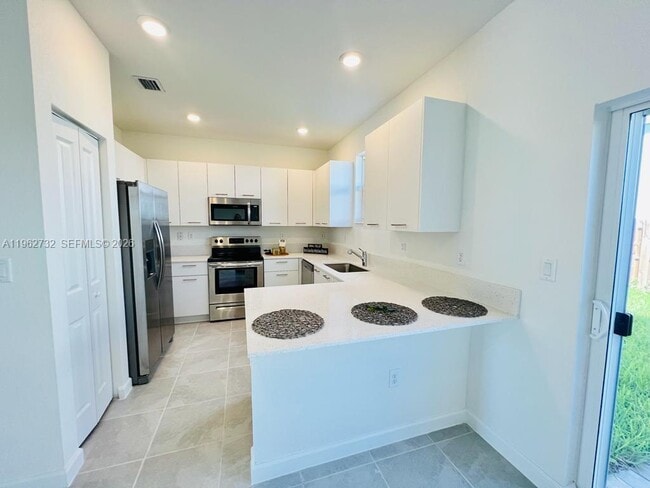 Building Photo - 12612 NW 23rd Pl