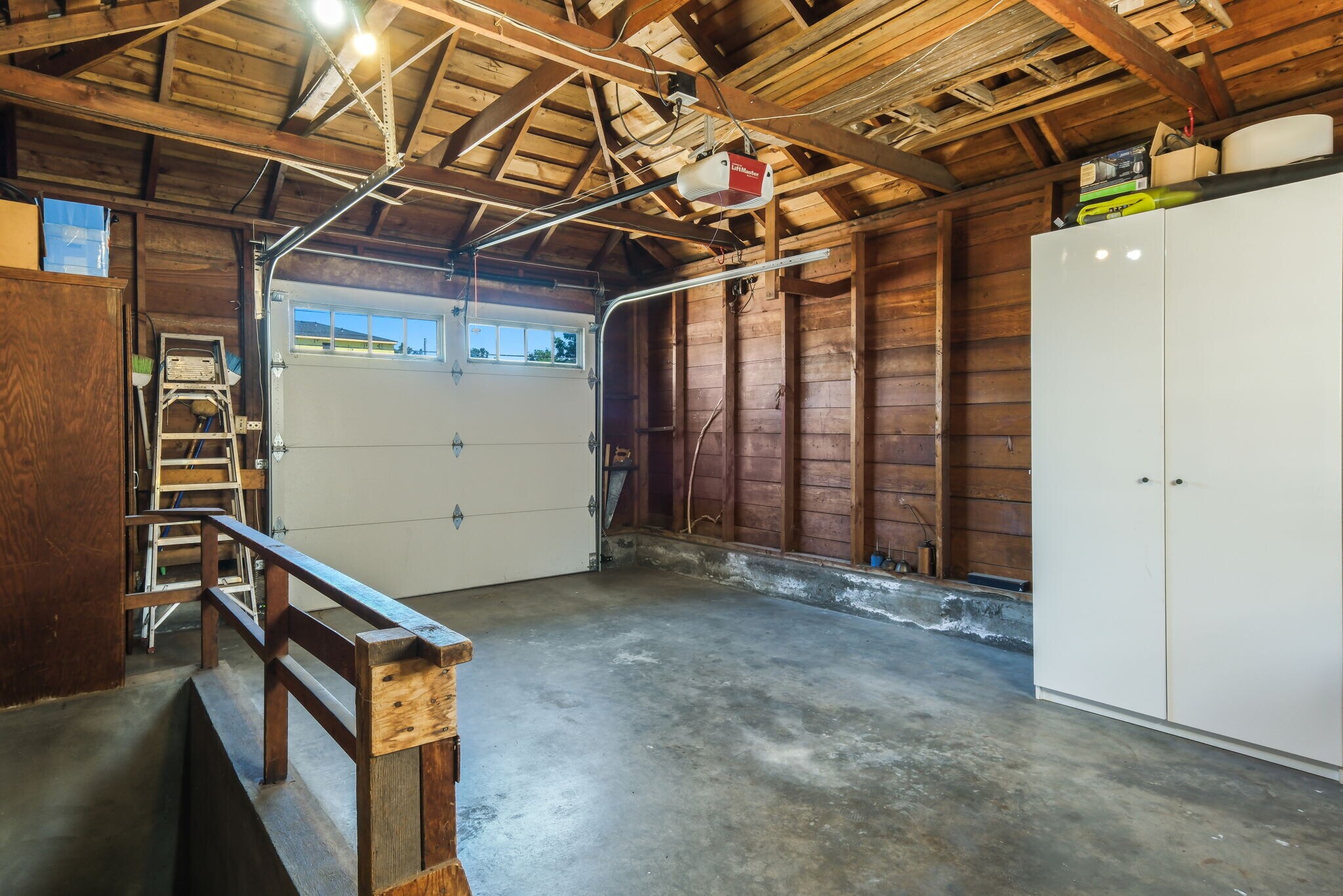 Building Photo - 4416 NE Prescott St