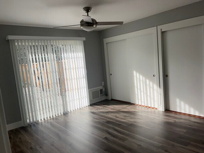 Building Photo - 760 Bowen Ct
