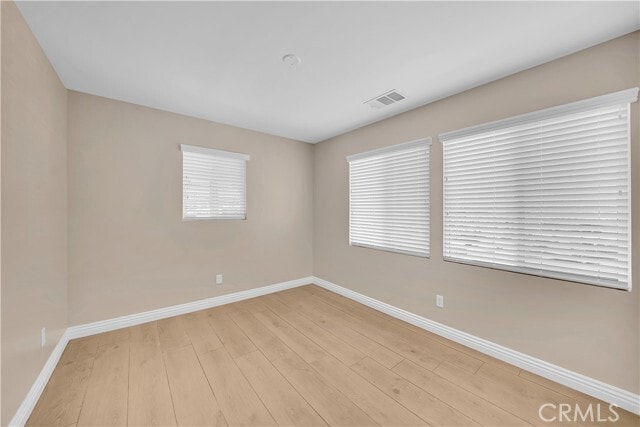 Building Photo - 6735 Yellowstone Dr