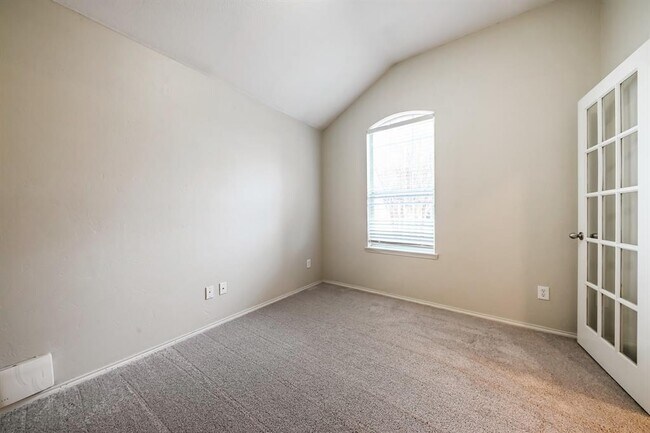 Building Photo - 424 Sweetgum Trail