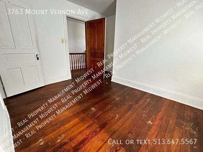 Building Photo - 3763 Mt Vernon Ave