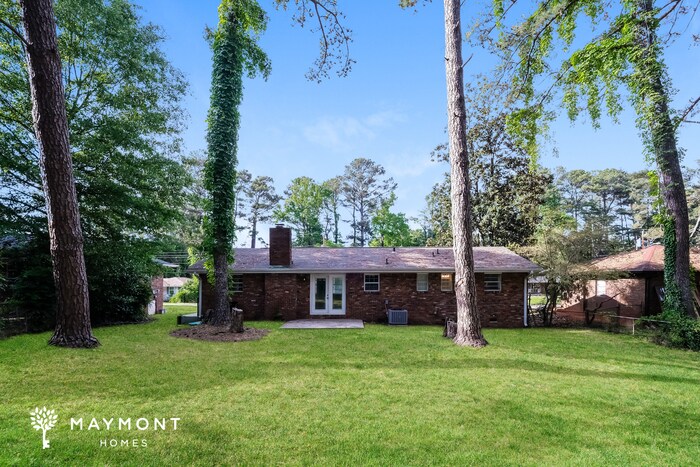 Building Photo - 1358 Stoneham Ct