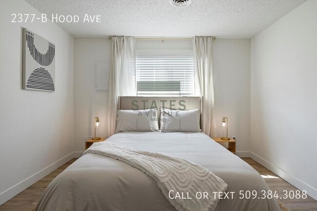 Building Photo - 2377 Hood Ave