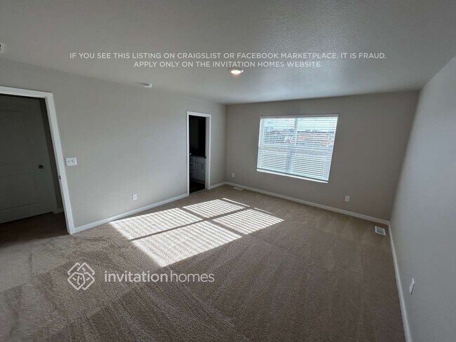 Building Photo - 2244 Alyssa St