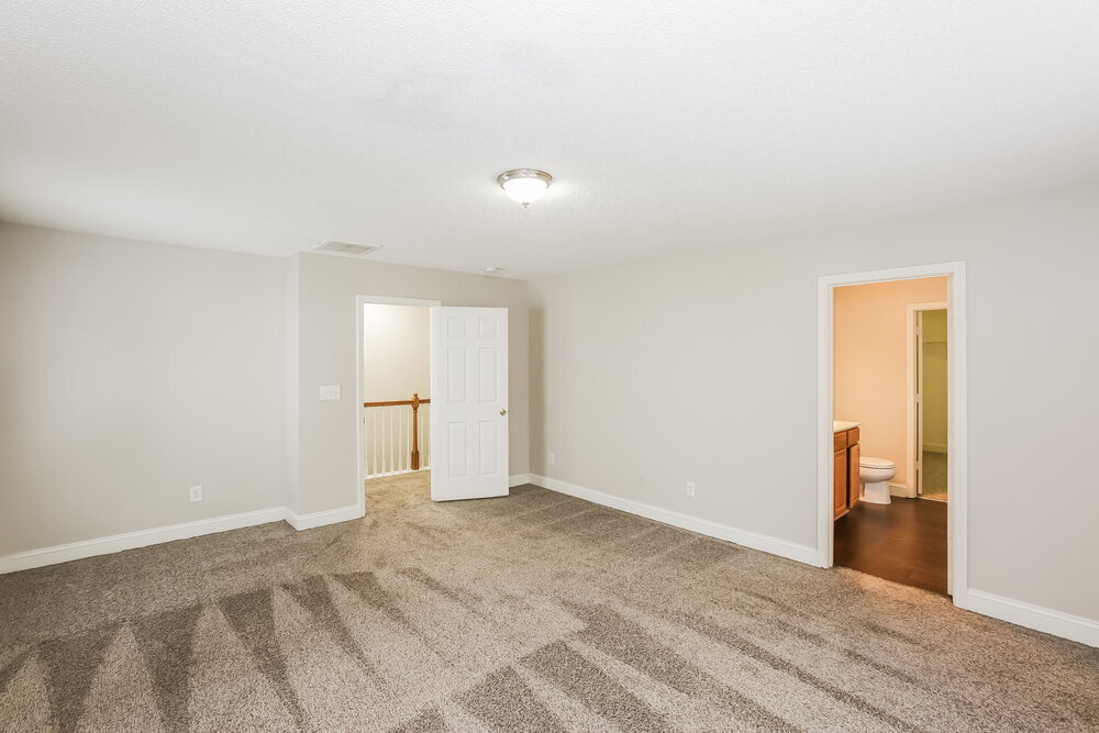 Building Photo - 12615 Cumberland Cove Dr