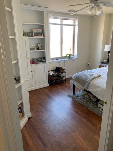 Building Photo - 901 North Monroe Street