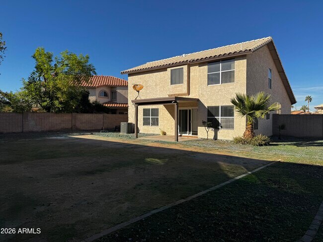 Building Photo - 1921 W Winchester Way