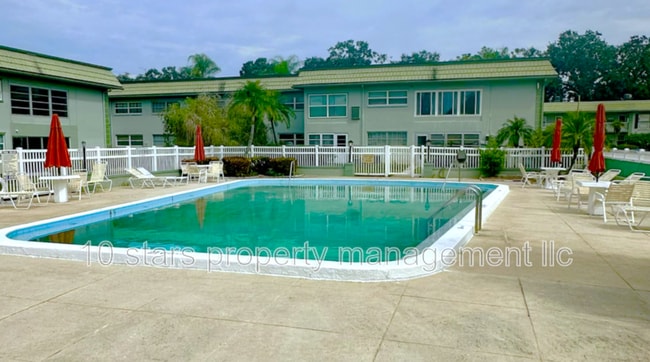 Building Photo - 1433 S Belcher Rd