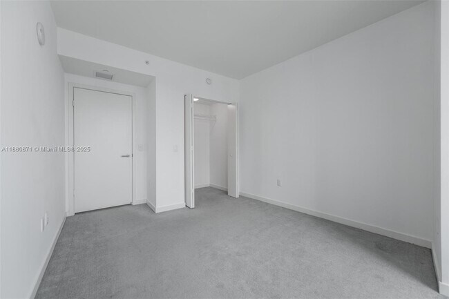Building Photo - 1100 S Miami Ave