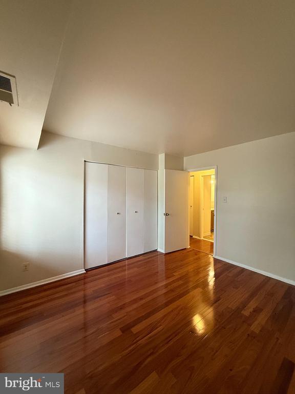 Building Photo - 11214 Cherry Hill Rd