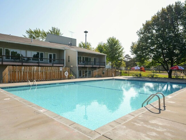 Building Photo - 582 Cimarron