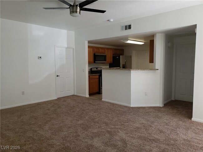 Building Photo - 10001 Peace Way