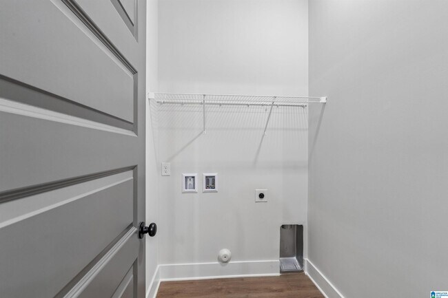 Building Photo - 47804780 Silas Ave