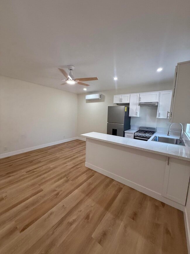 Building Photo - 72440 Cactus Dr