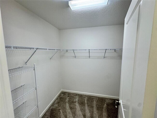 Building Photo - 854 Morley Ave