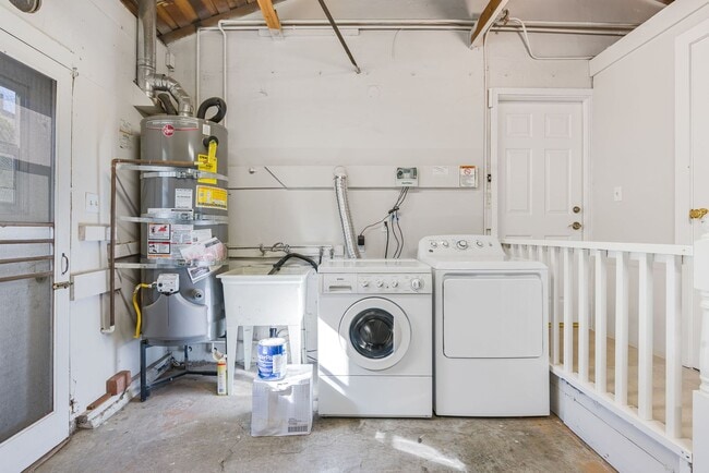 Building Photo - Sunnyvale West House FOR RENT - $4,500/mo