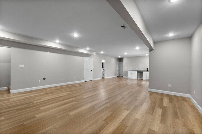 Building Photo - Beautiful, Updated Home In Jackson