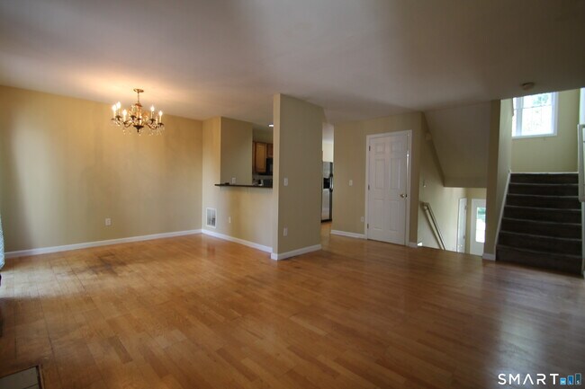 Building Photo - 8005 Heartwood Ln