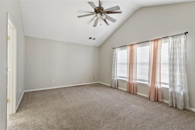 Building Photo - 9155 Friarbridge Dr