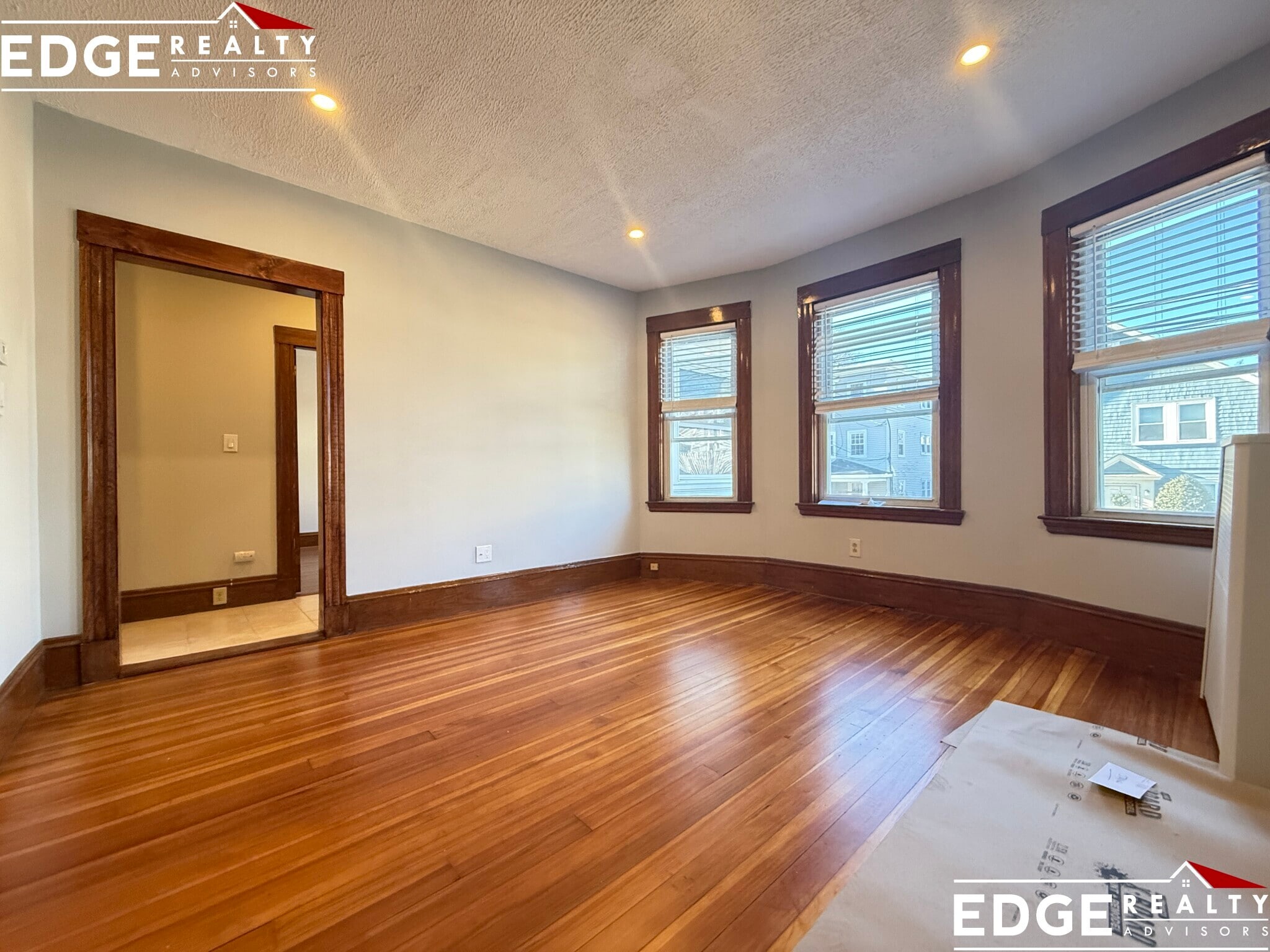 Building Photo - 38 Turner St