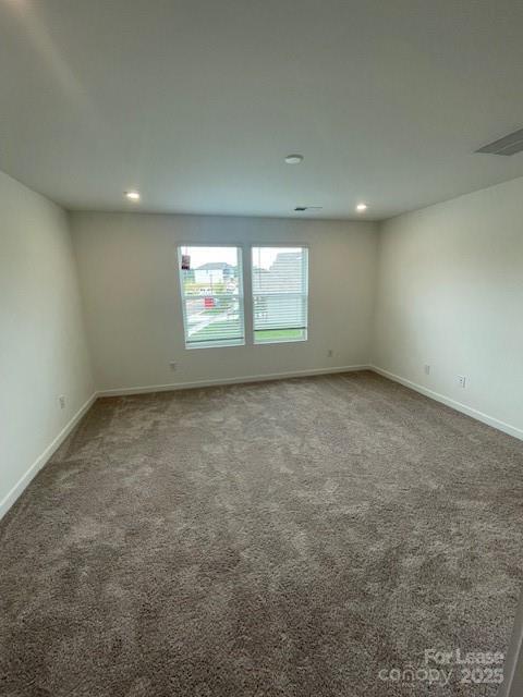 Building Photo - A charming house with 5 beds and 3 baths i...