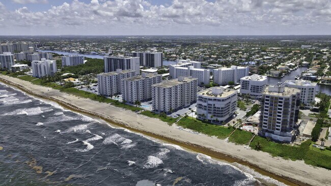 Building Photo - 3210 S Ocean Blvd