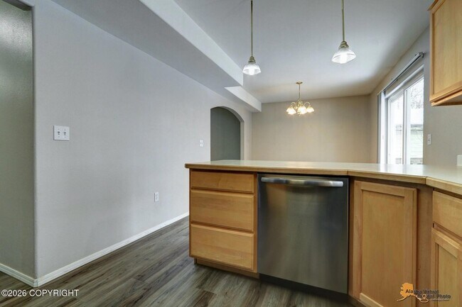 Building Photo - 16608 Mercy Dr