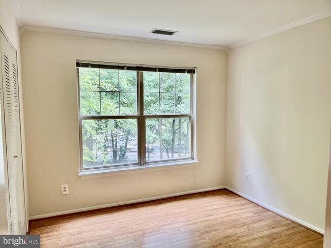 Building Photo - 11703 Olde English Dr